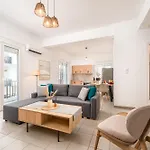 New Modern In Center * Kos