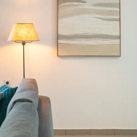 Апартаменты New Modern In Center *